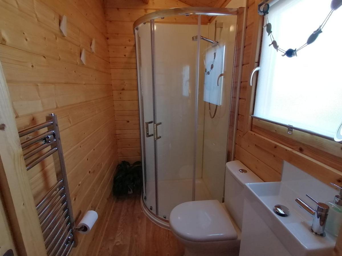 Skye Coorie Cabin Breakish ภายนอก รูปภาพ